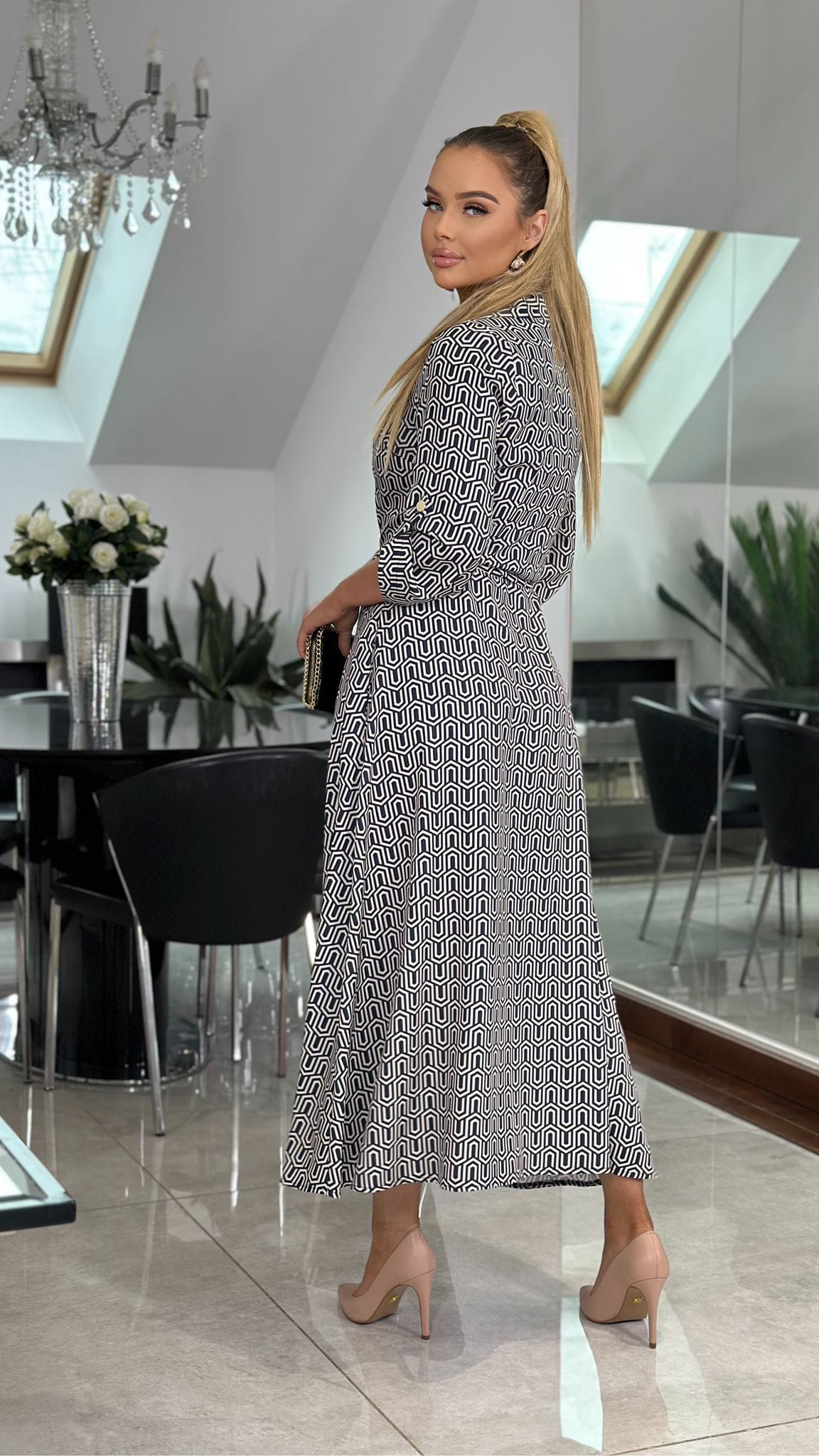Szmizjerka Letter Elegance — zdjęcie 3