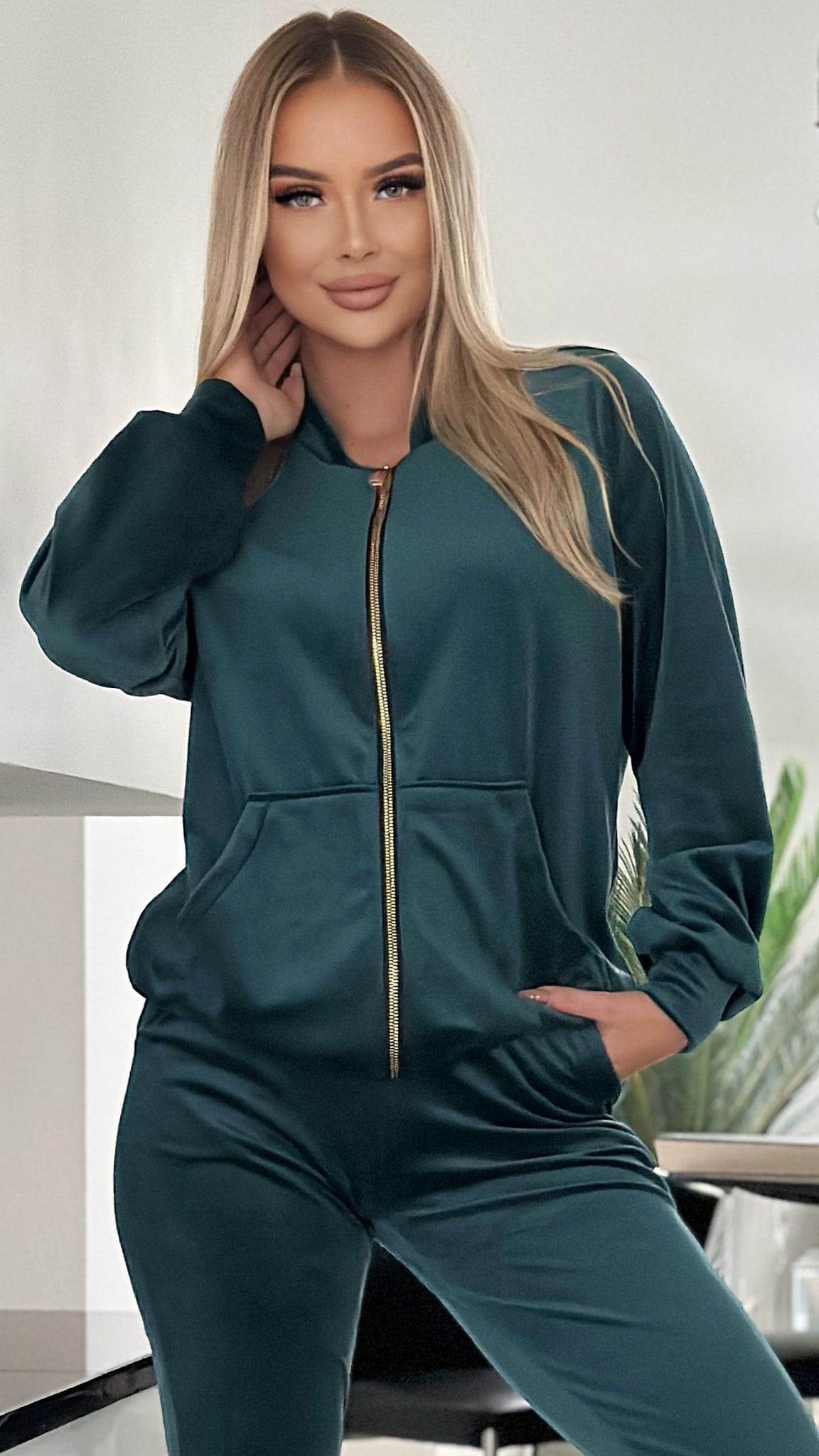 Dres Emerald Green — zdjęcie 2