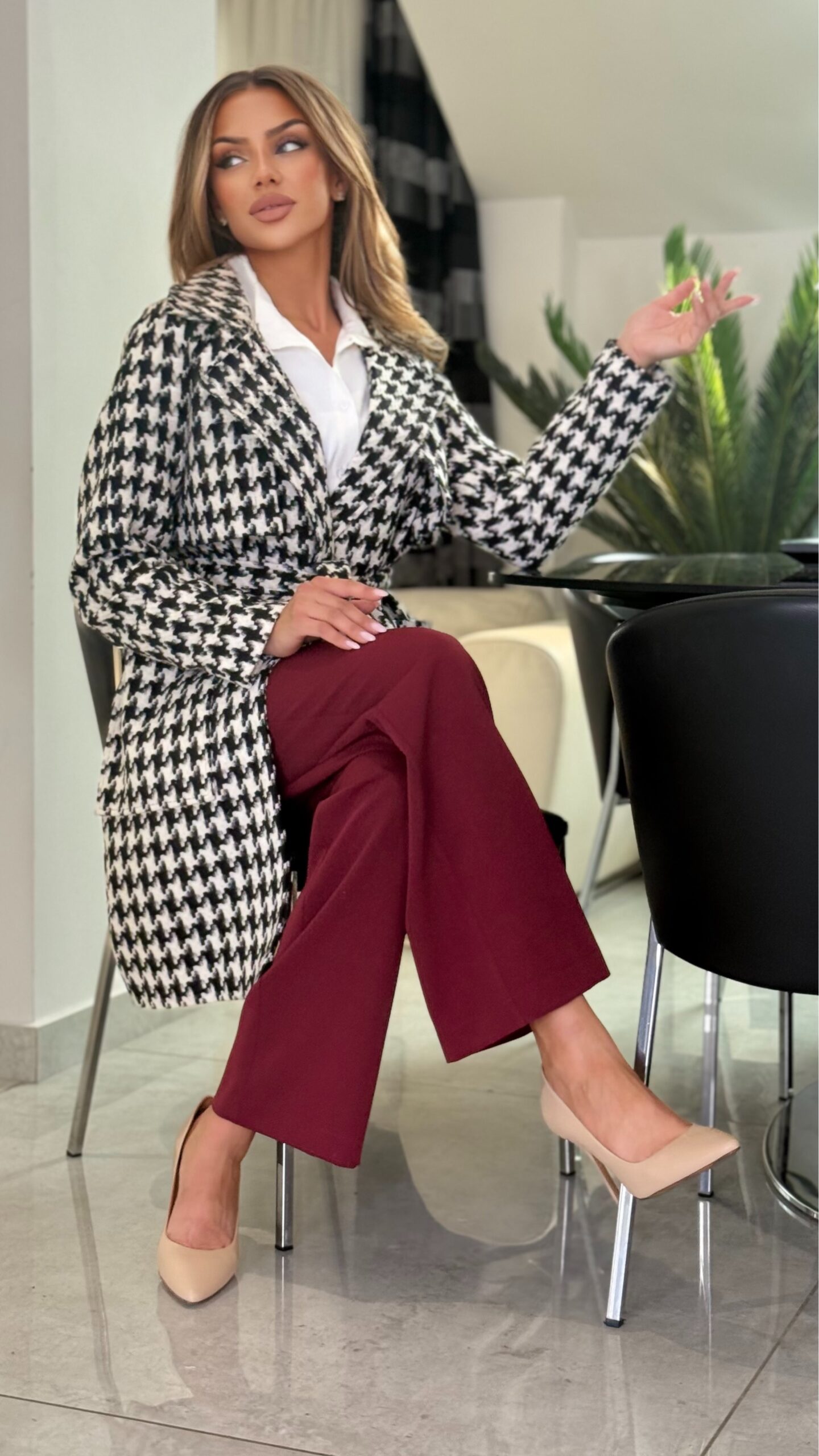 Płaszcz Vivianne Houndstooth Black — zdjęcie 6