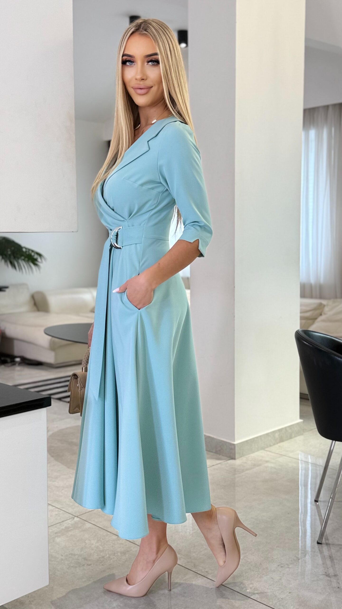 Sukienka Azure Classic — zdjęcie 10